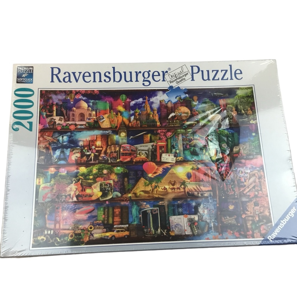 Ravensburger “World of Books” Puzzle 2000 Pieces